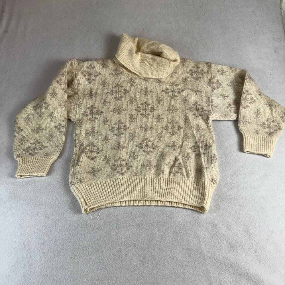 Tundra Women's M Pure Virgin Wool Turtleneck Sweater Fair Isle Made in Canada